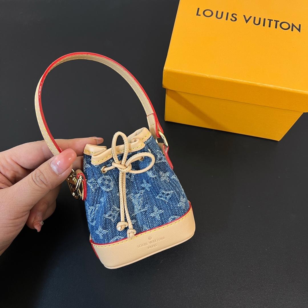 Louis Vuitton Micro Noe Bag Charm   M01700 - DesignerGu