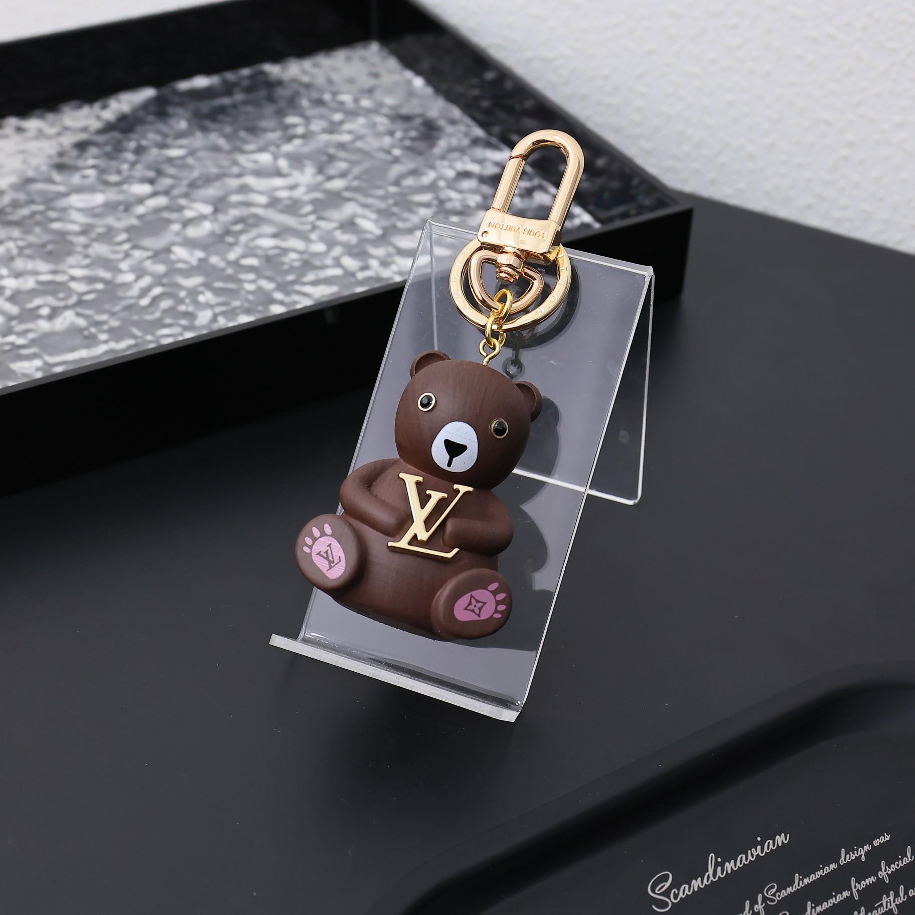 Louis Vuitton LV Teddy Bear Keyring And Bag Charm   M01360 - DesignerGu