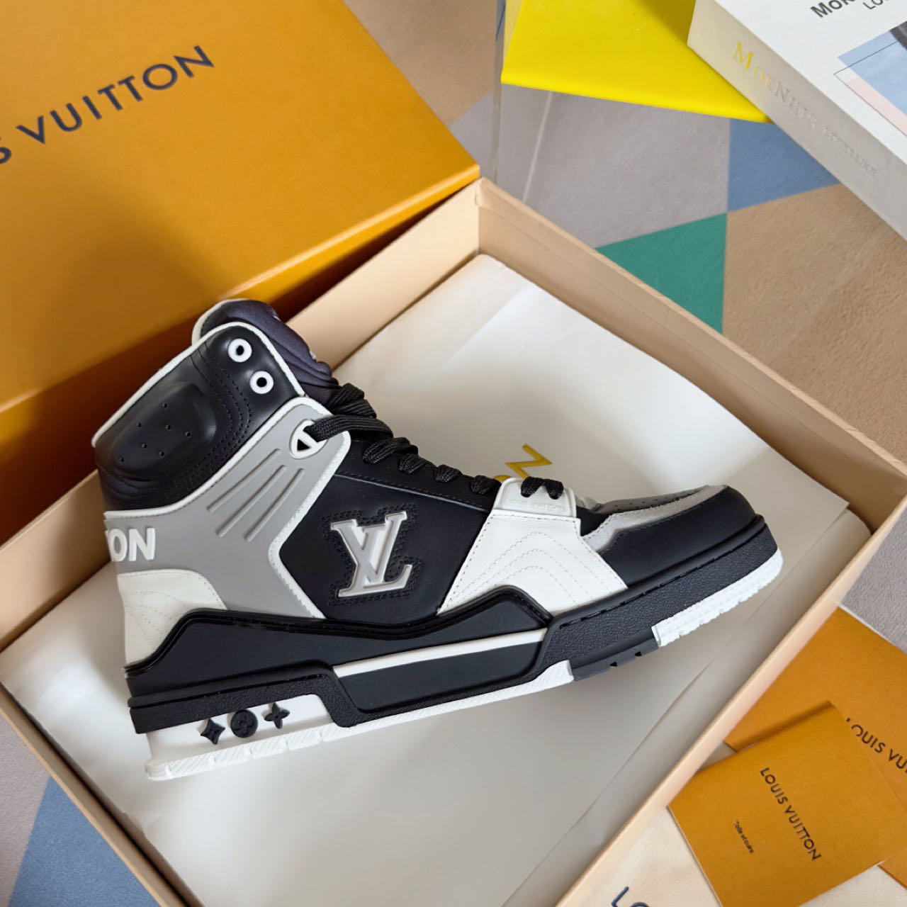 Louis Vuitton LV Trainer Sneaker            - DesignerGu