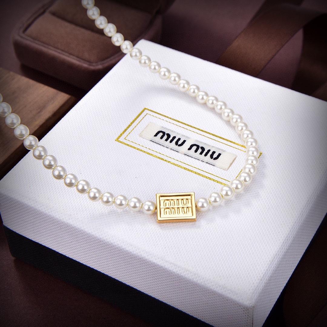 Miu Miu Logo-charm Beaded Choker Necklace - DesignerGu