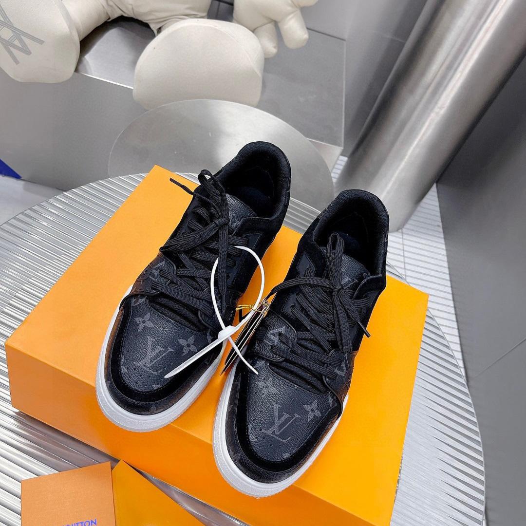 Louis Vuitton Trainer Sneaker(upon uk size) - DesignerGu