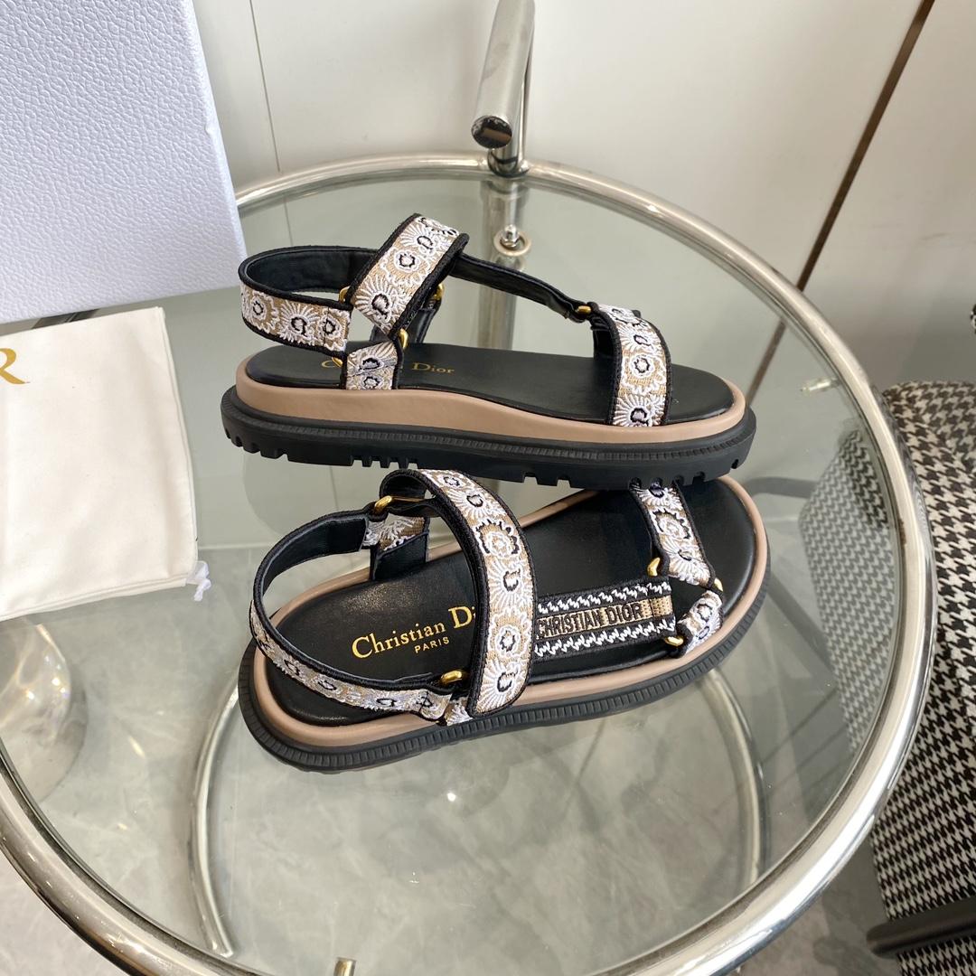 Dior D-Wave Sandal  - DesignerGu