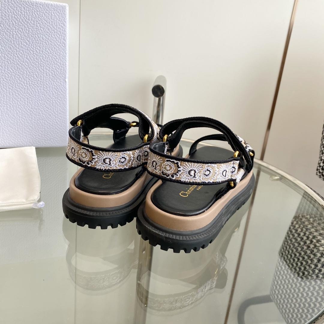 Dior D-Wave Sandal  - DesignerGu