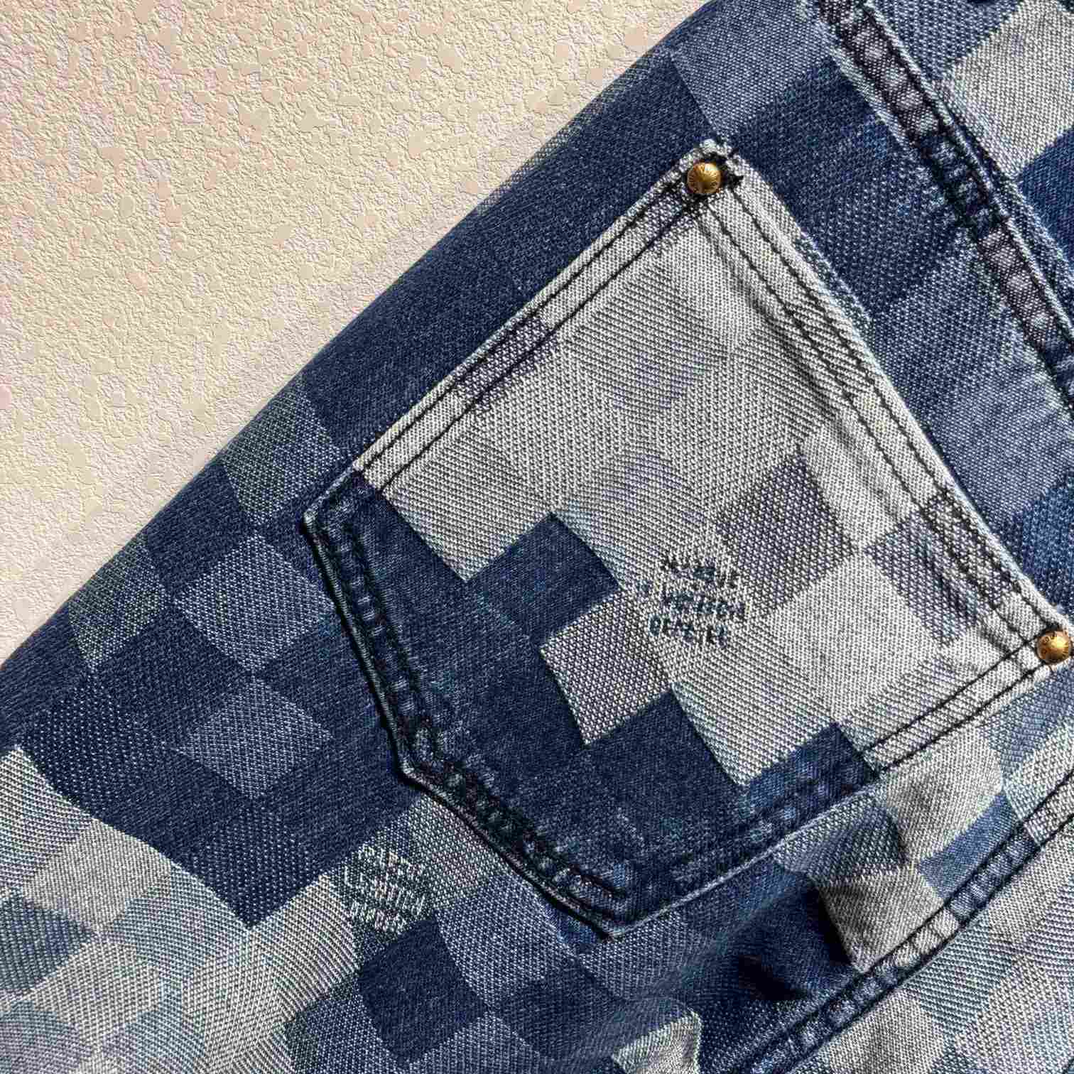 Louis Vuitton Damier Denim Skate Pants   1AFIA5 - DesignerGu