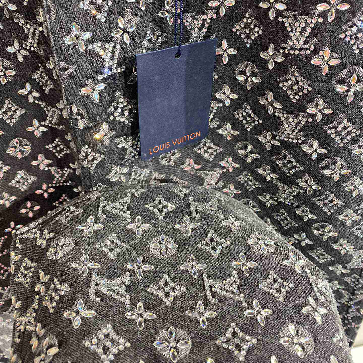 Louis Vuitton Embroidered Monogram Baggy Denim Pants   1ABY8N - DesignerGu