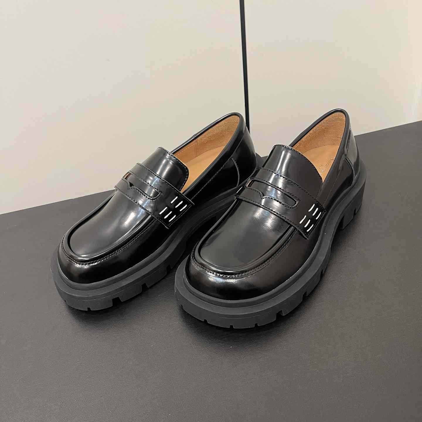 Maison Margiela Chunky Sole Loafers - DesignerGu