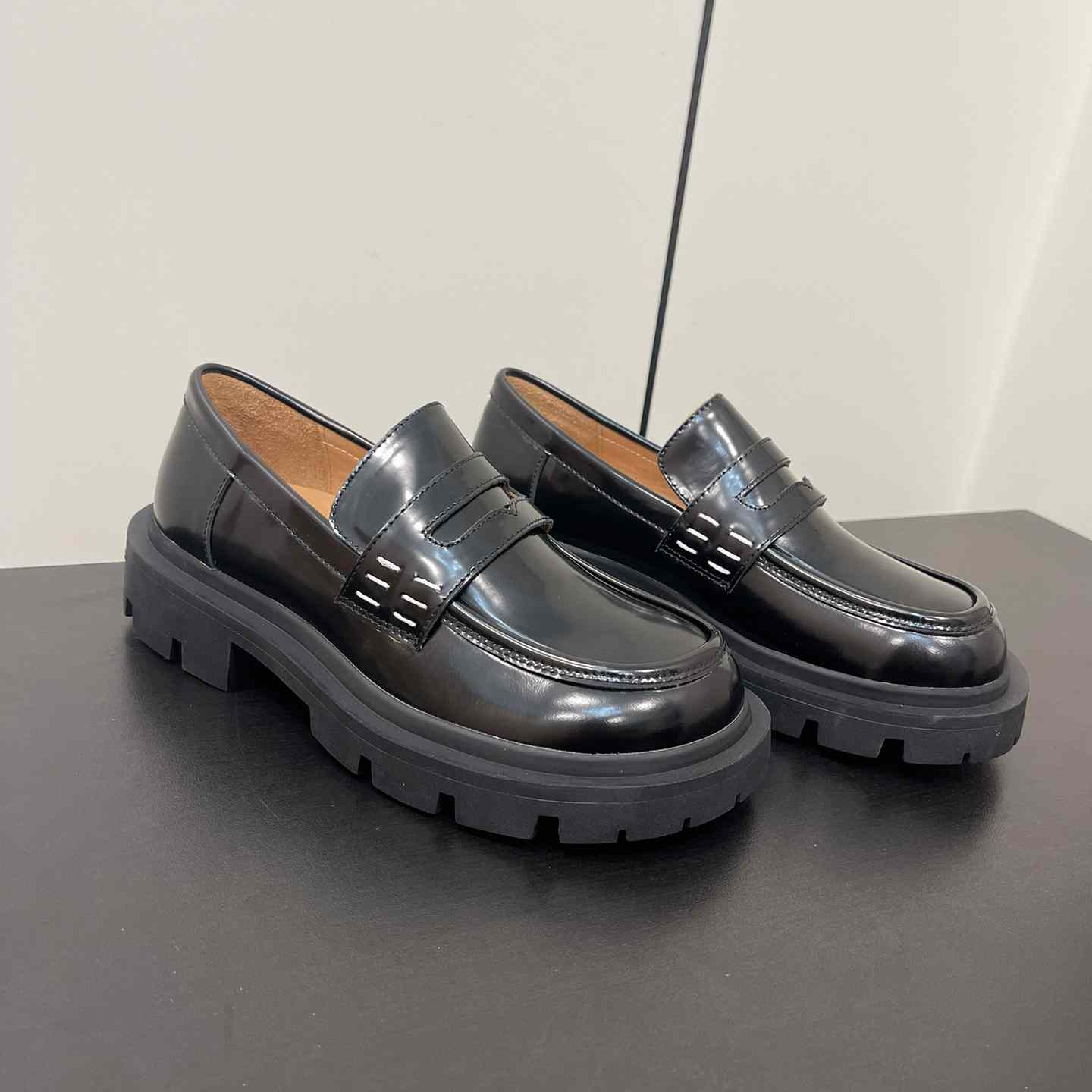 Maison Margiela Chunky Sole Loafers - DesignerGu