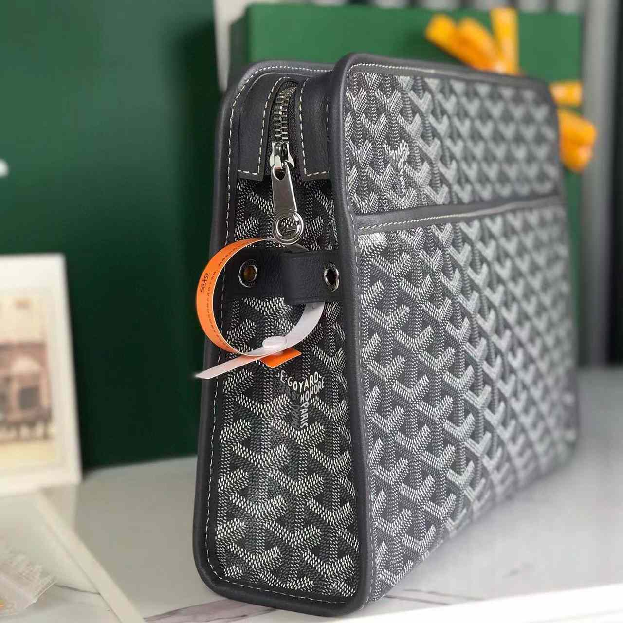 Goyard Jouvence GM Toiletry Bag - DesignerGu