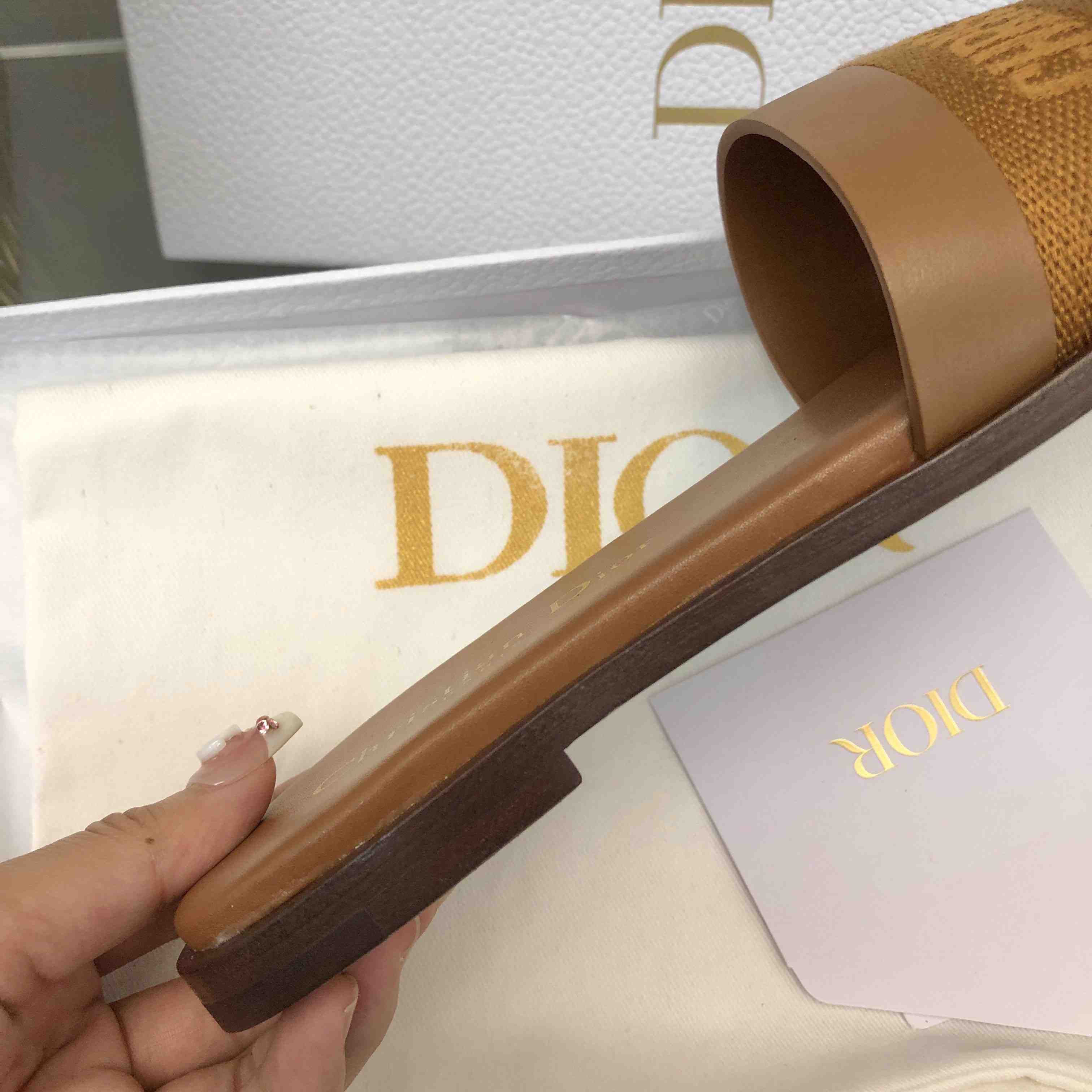 Dior Dway Slide - DesignerGu