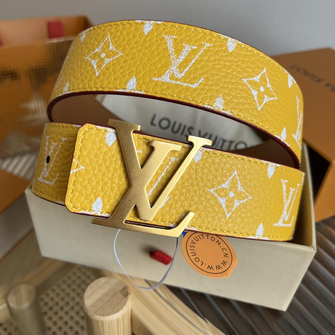 Louis Vuitton LV Initiales 40mm Reversible Belt      M8458V - DesignerGu