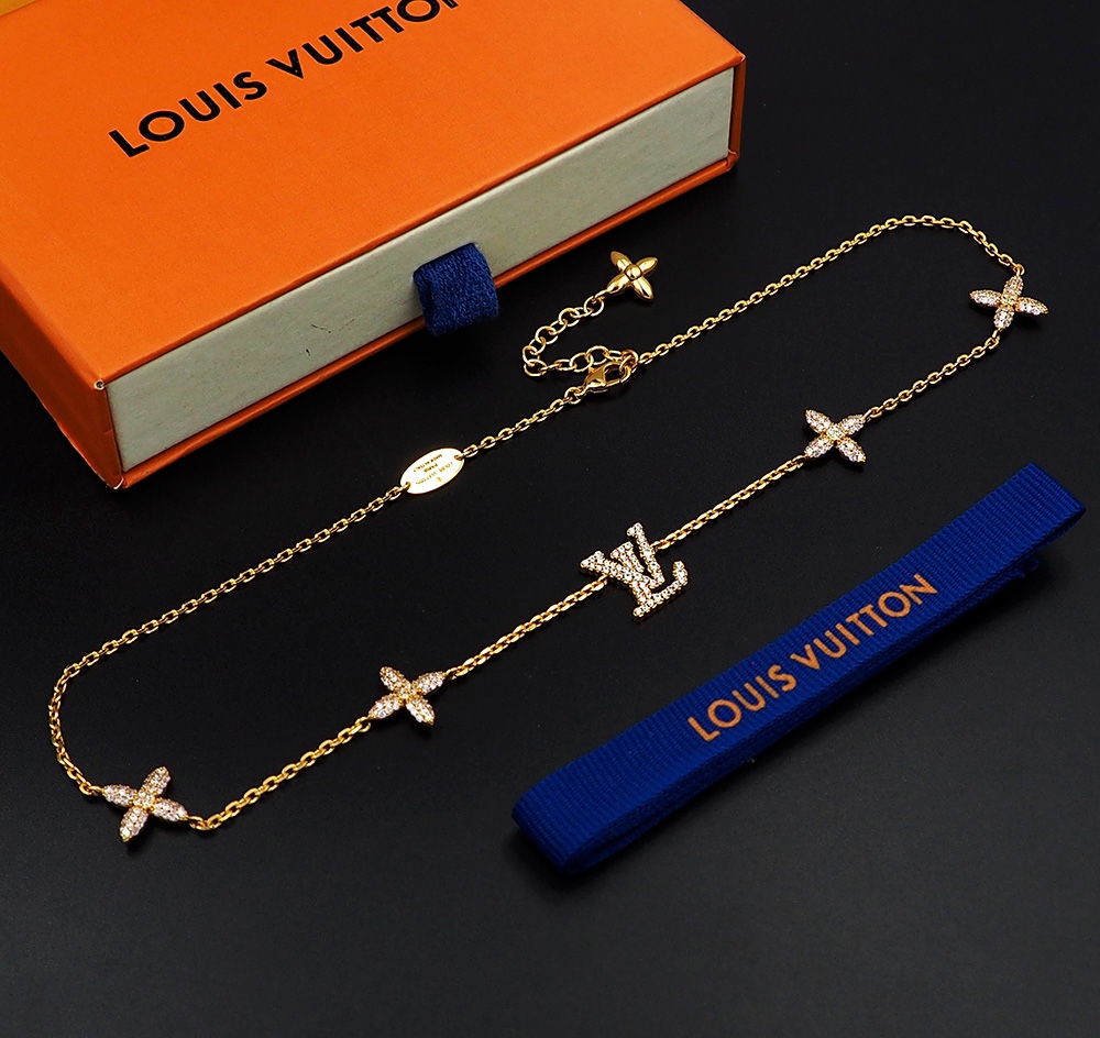 Louis Vuitton LV Iconic Tresor Necklace     M01480 - DesignerGu