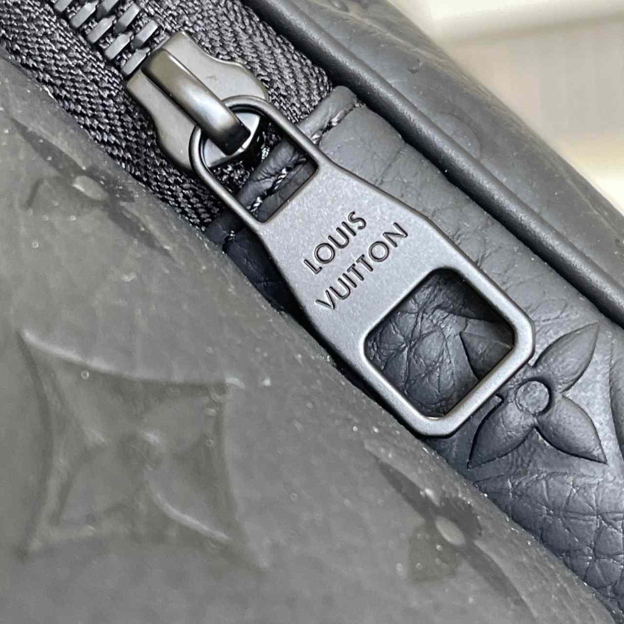 Louis Vuitton Montsouris Backpack    M23127 - DesignerGu