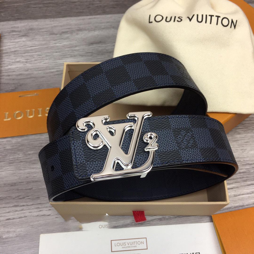 Louis Vuitton 40MM Reversible Belt - DesignerGu