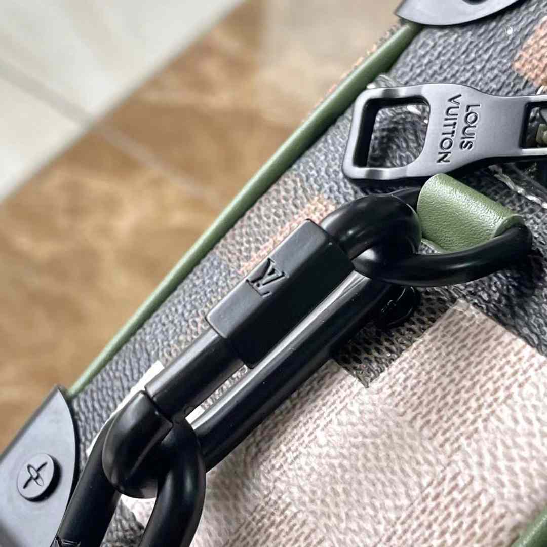 Louis Vuitton Mini Soft Trunk   M24581 - DesignerGu