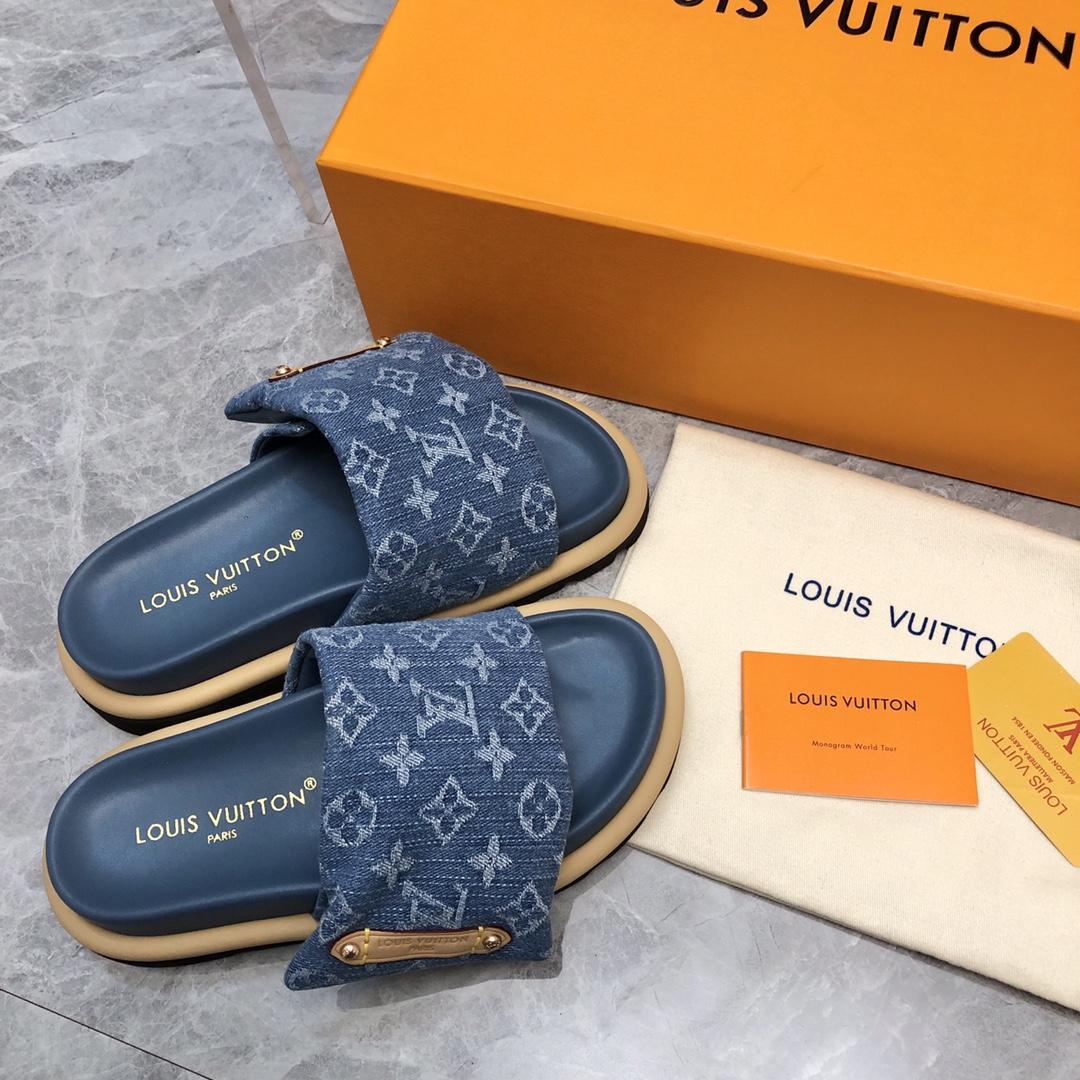 Louis Vuitton Pool Pillow Flat Comfort Mule     1ACJVH - DesignerGu