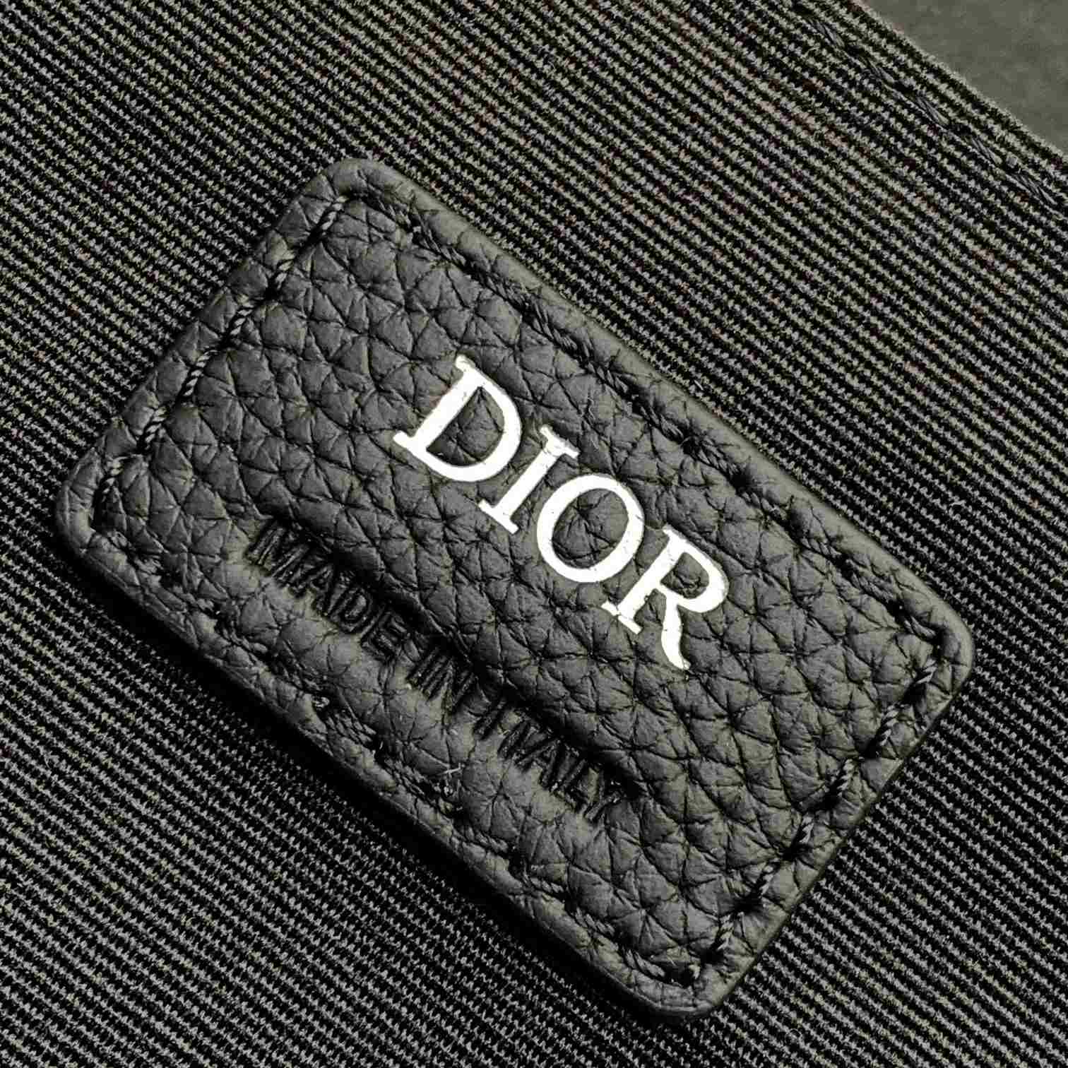 Dior Hit The Road Bag With Strap - DesignerGu