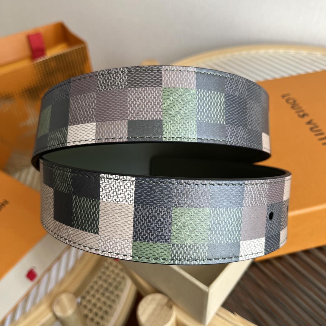 Louis Vuitton LV Mega Pixel 40mm Reversible Belt   M8470V - DesignerGu