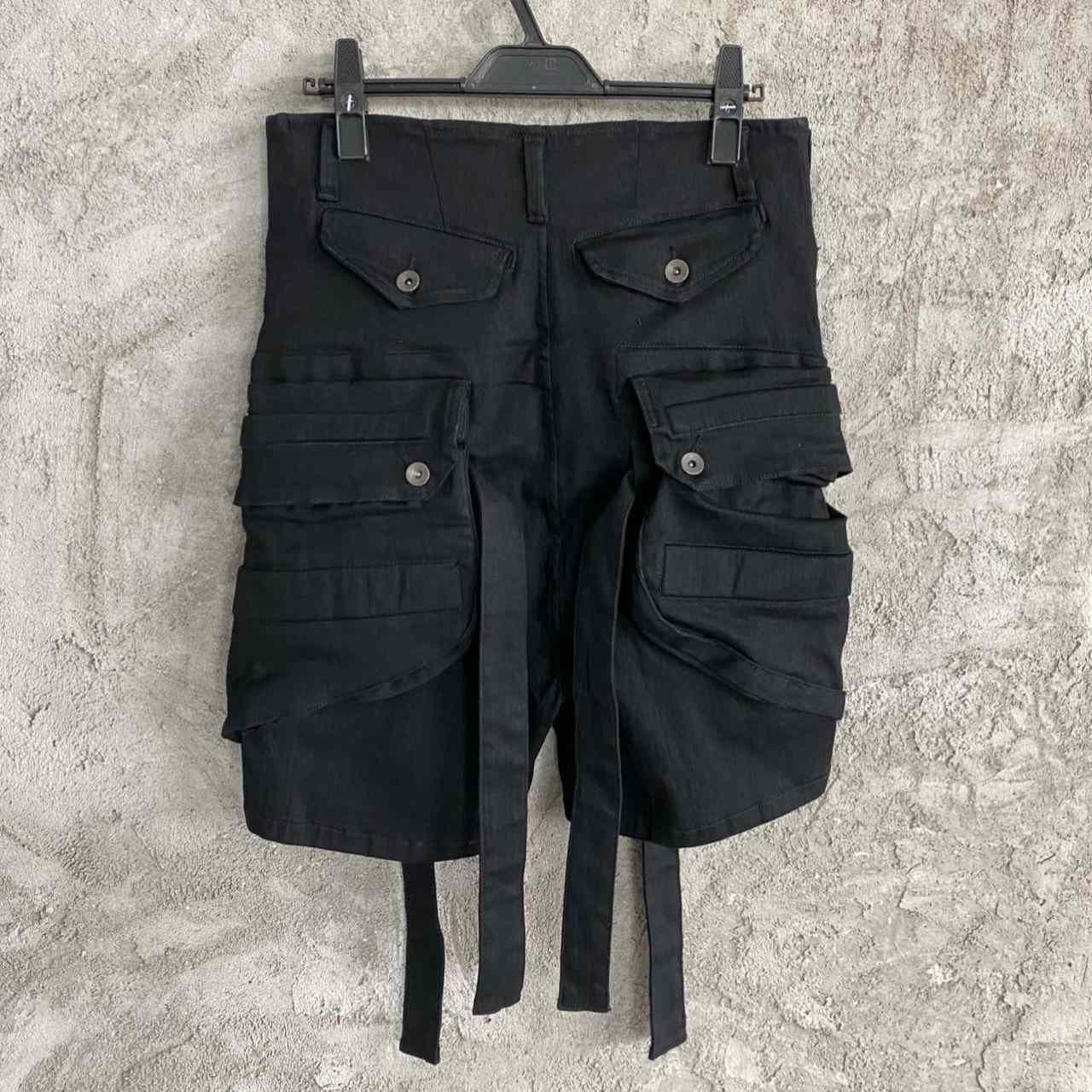 Julius Black Belt Cargo Pocket Shorts - DesignerGu