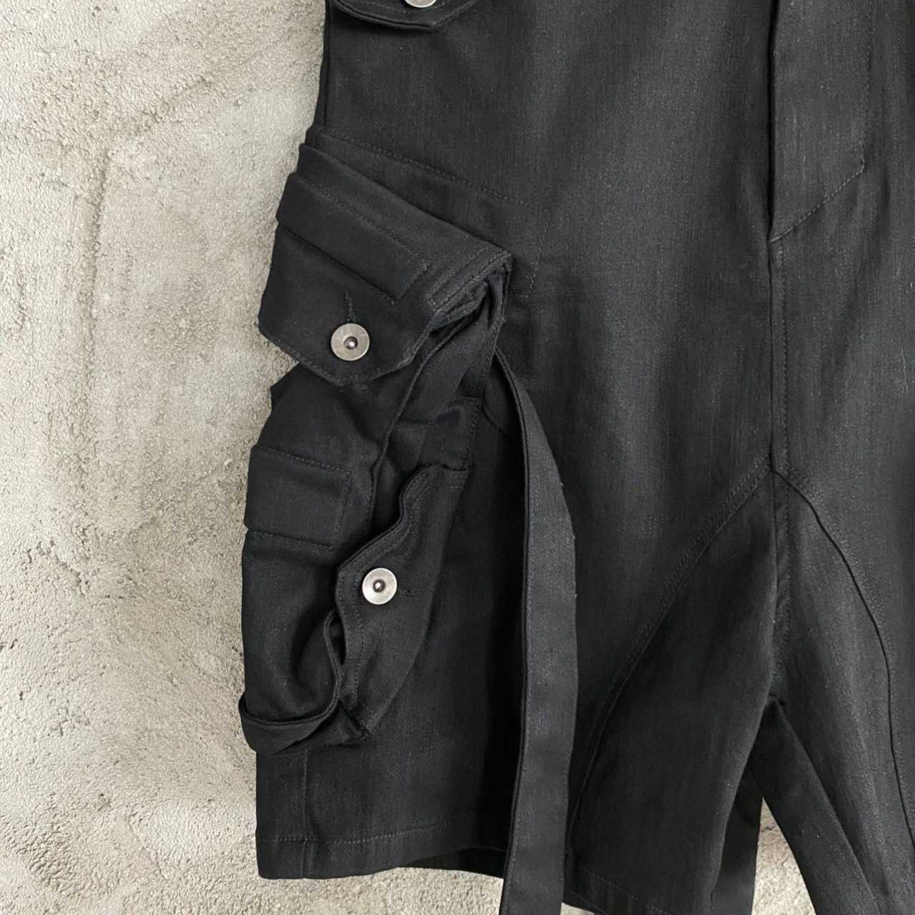 Julius Black Belt Cargo Pocket Shorts - DesignerGu