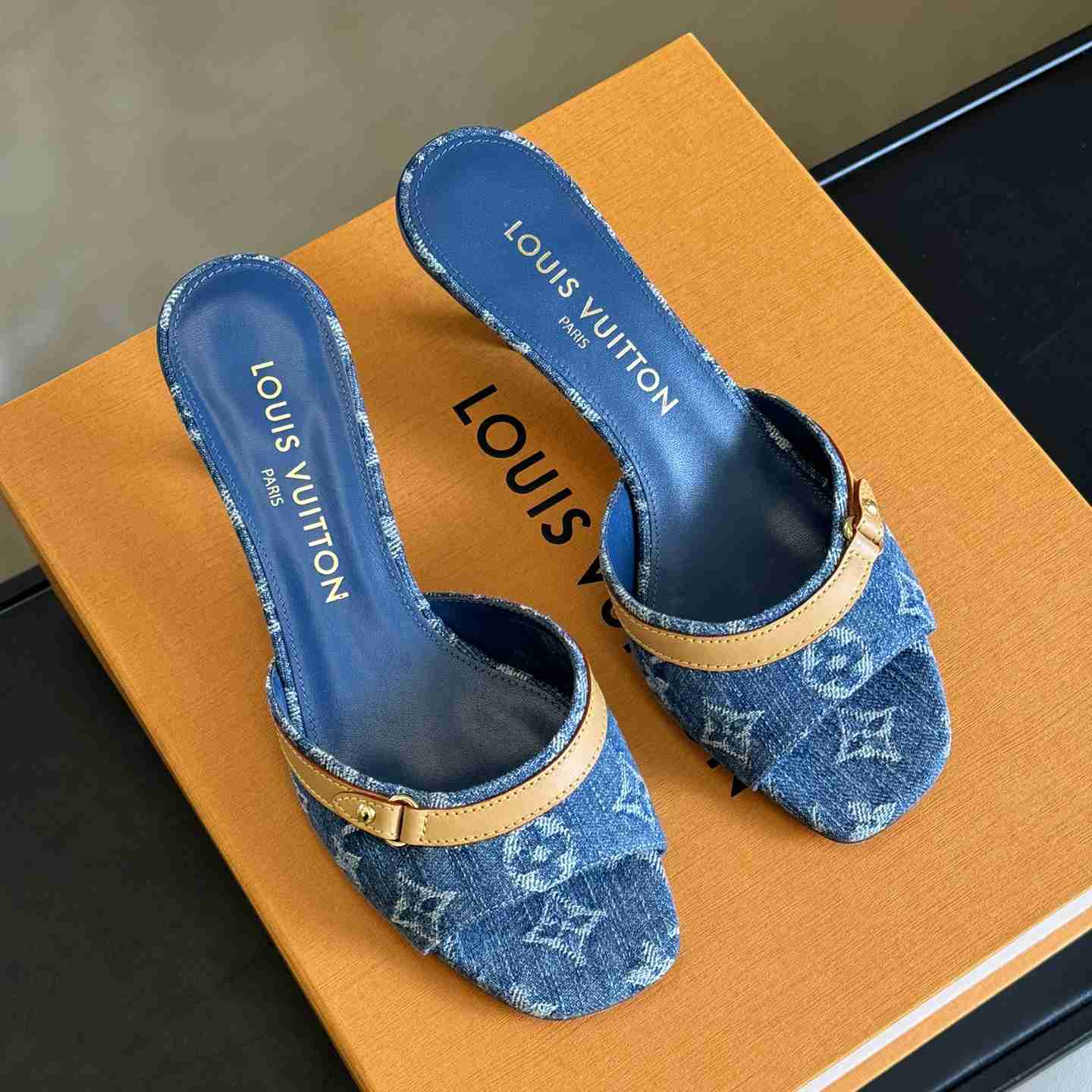 Louis Vuitton Neo Revival Mule   - DesignerGu