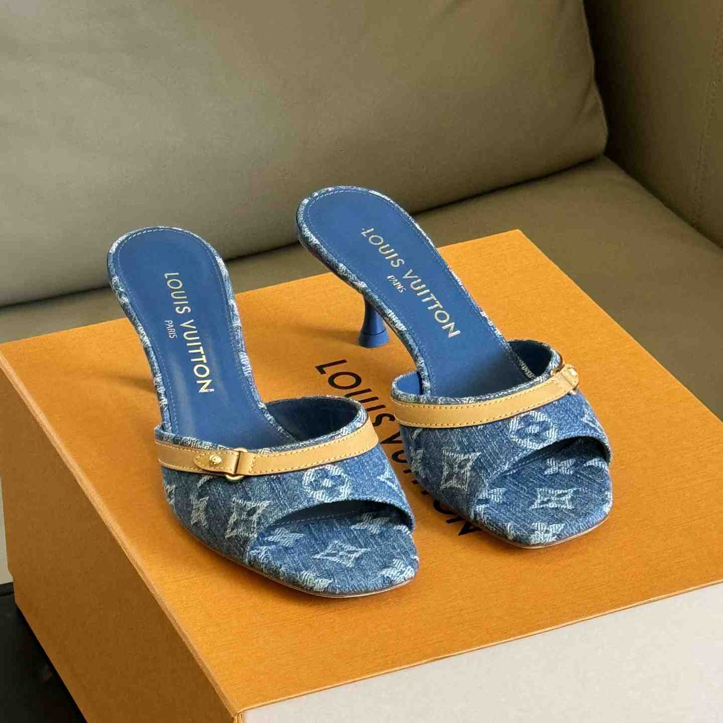 Louis Vuitton Neo Revival Mule   - DesignerGu