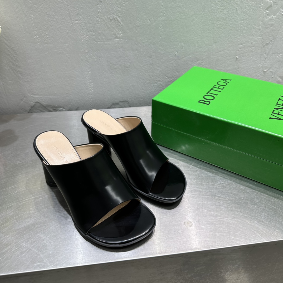 Bottega Veneta Atomic Mule - DesignerGu