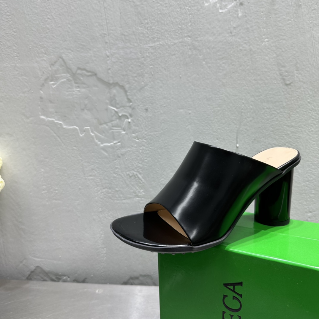 Bottega Veneta Atomic Mule - DesignerGu