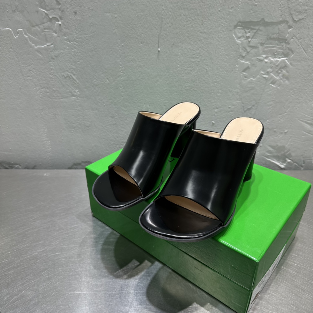 Bottega Veneta Atomic Mule - DesignerGu