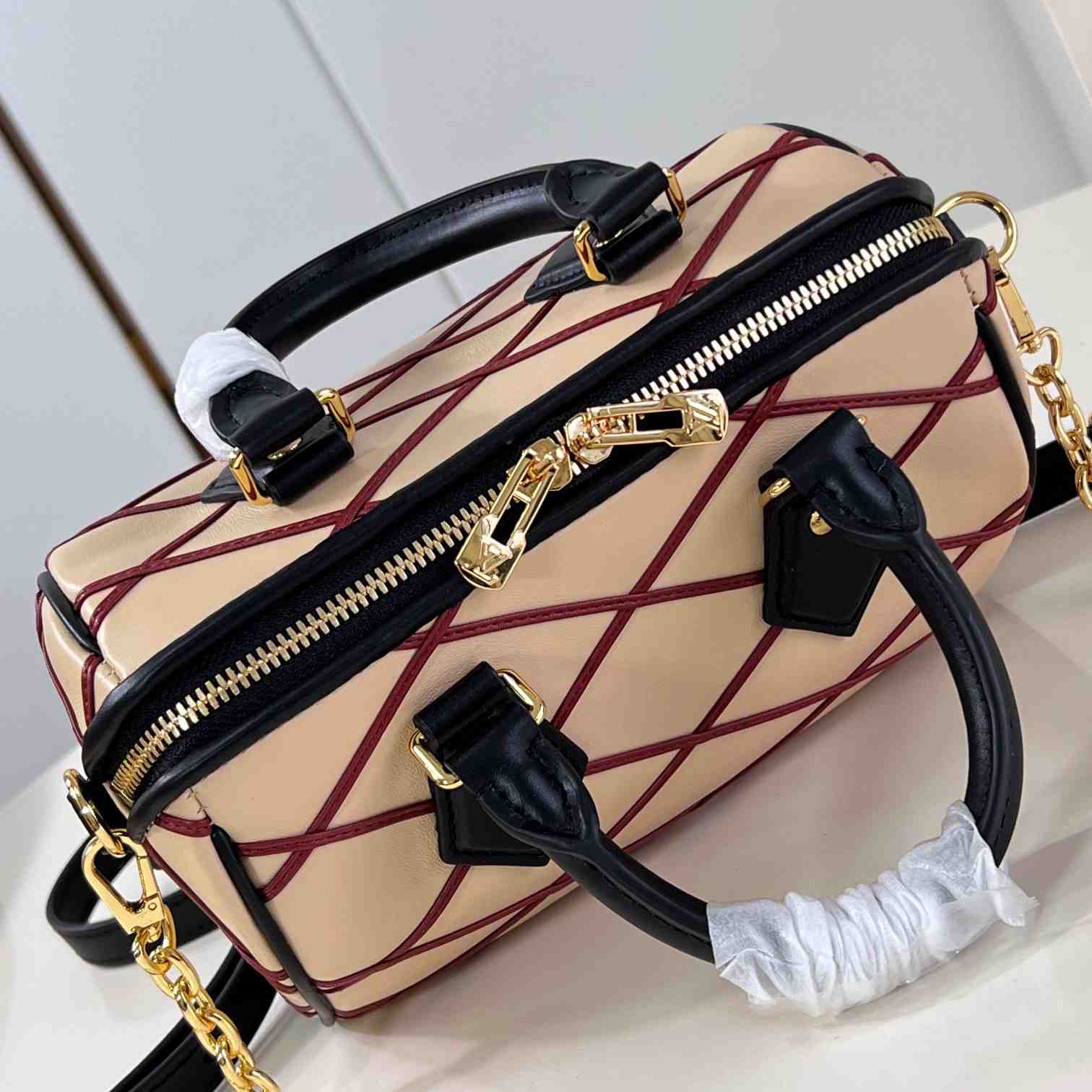 Louis Vuitton Speedy Bandouliere 20    M24261 - DesignerGu