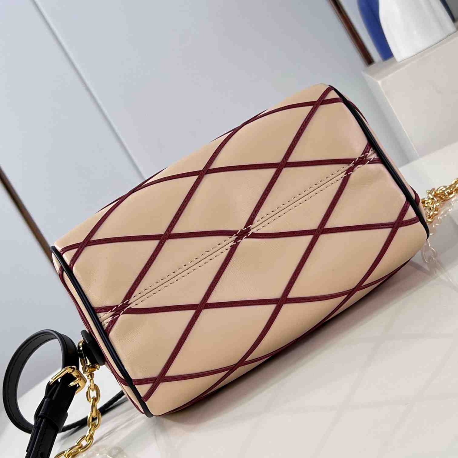 Louis Vuitton Speedy Bandouliere 20    M24261 - DesignerGu