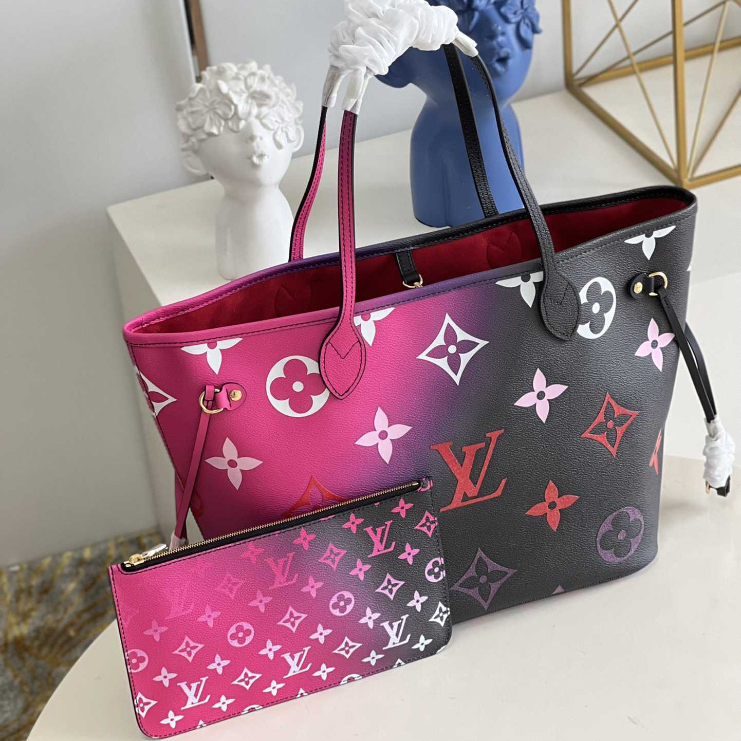 Louis Vuitton Neverfull MM Tote (31-28-14cm)    M20511 - DesignerGu