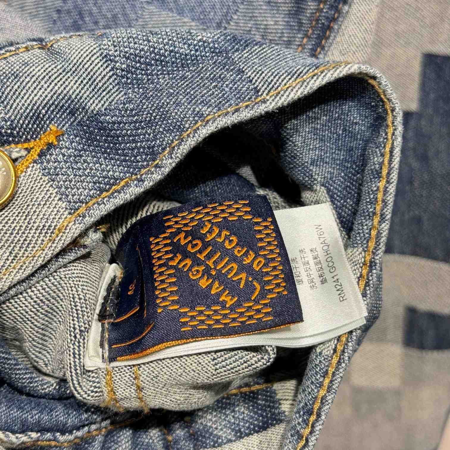 Louis Vuitton Damier Classic Denim Jacket    1AFHUX - DesignerGu