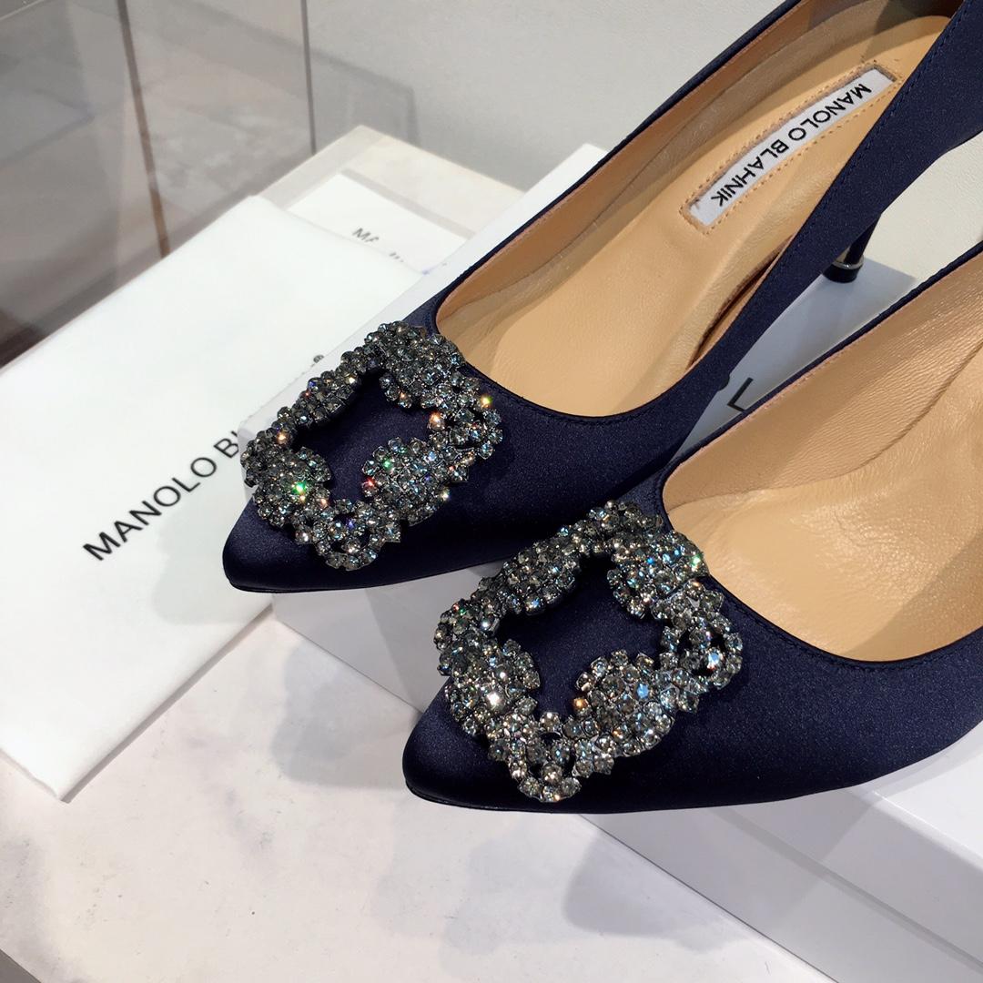 Manolo Blahnik 95mm Hangisi Pumps - DesignerGu