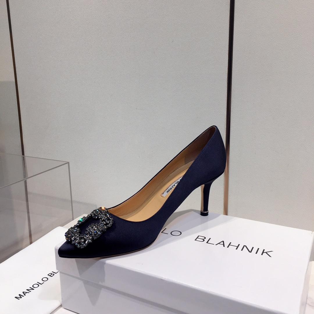 Manolo Blahnik 95mm Hangisi Pumps - DesignerGu