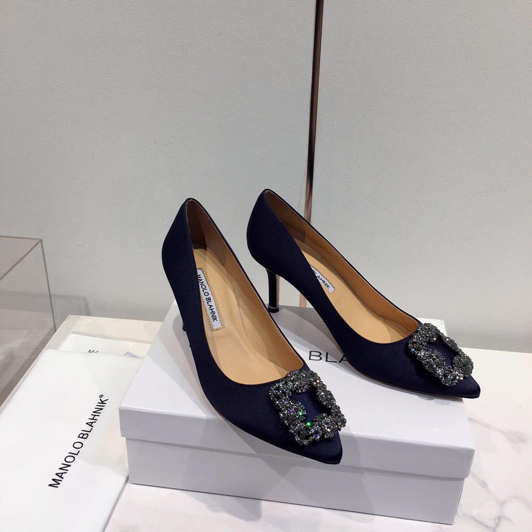 Manolo Blahnik 95mm Hangisi Pumps - DesignerGu