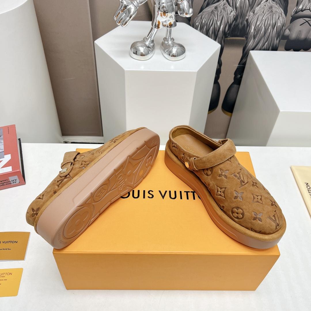 Louis Vuitton Aspen Platform Clog          1ACHWJ - DesignerGu