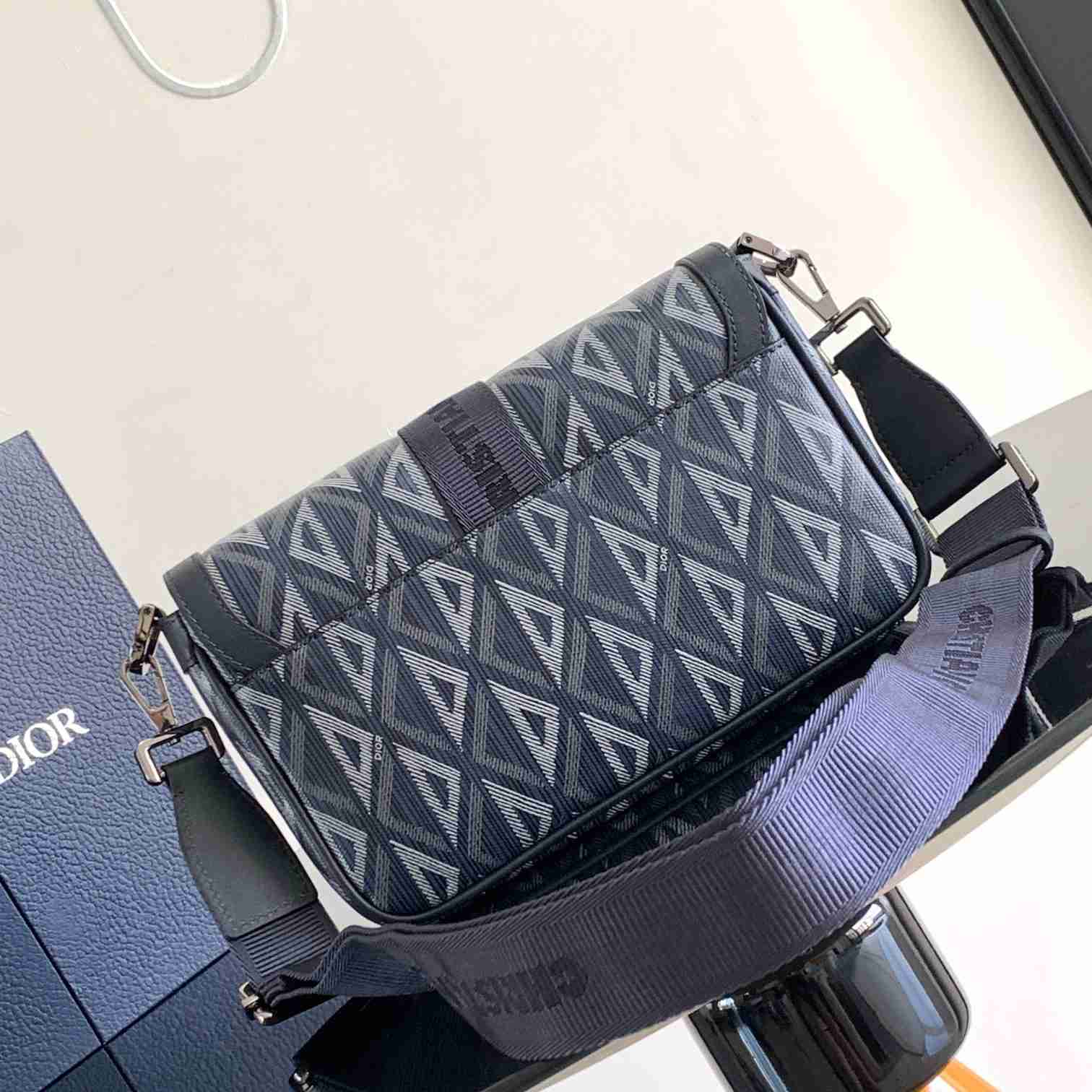 Dior Hit The Road Bag With Strap - DesignerGu