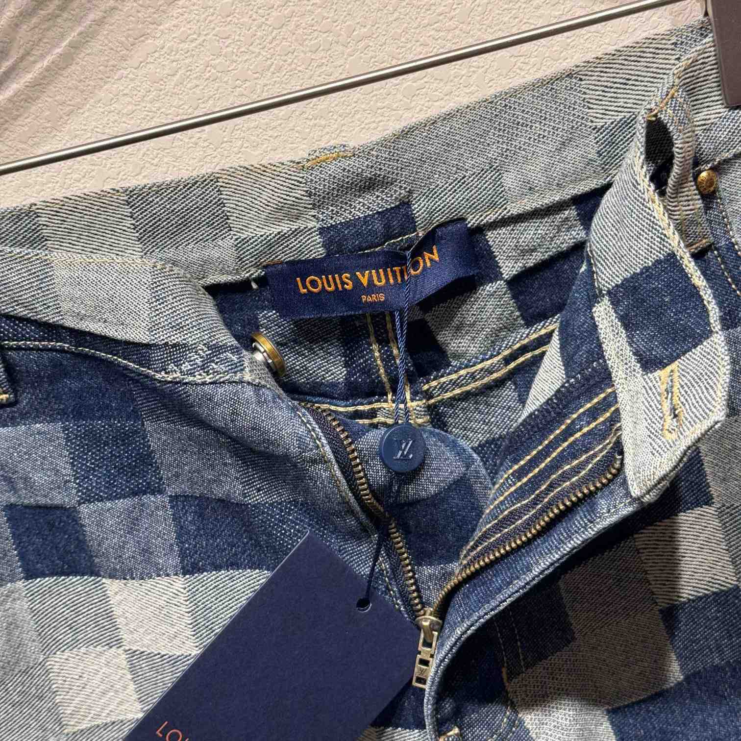 Louis Vuitton Damier Denim Shorts - DesignerGu