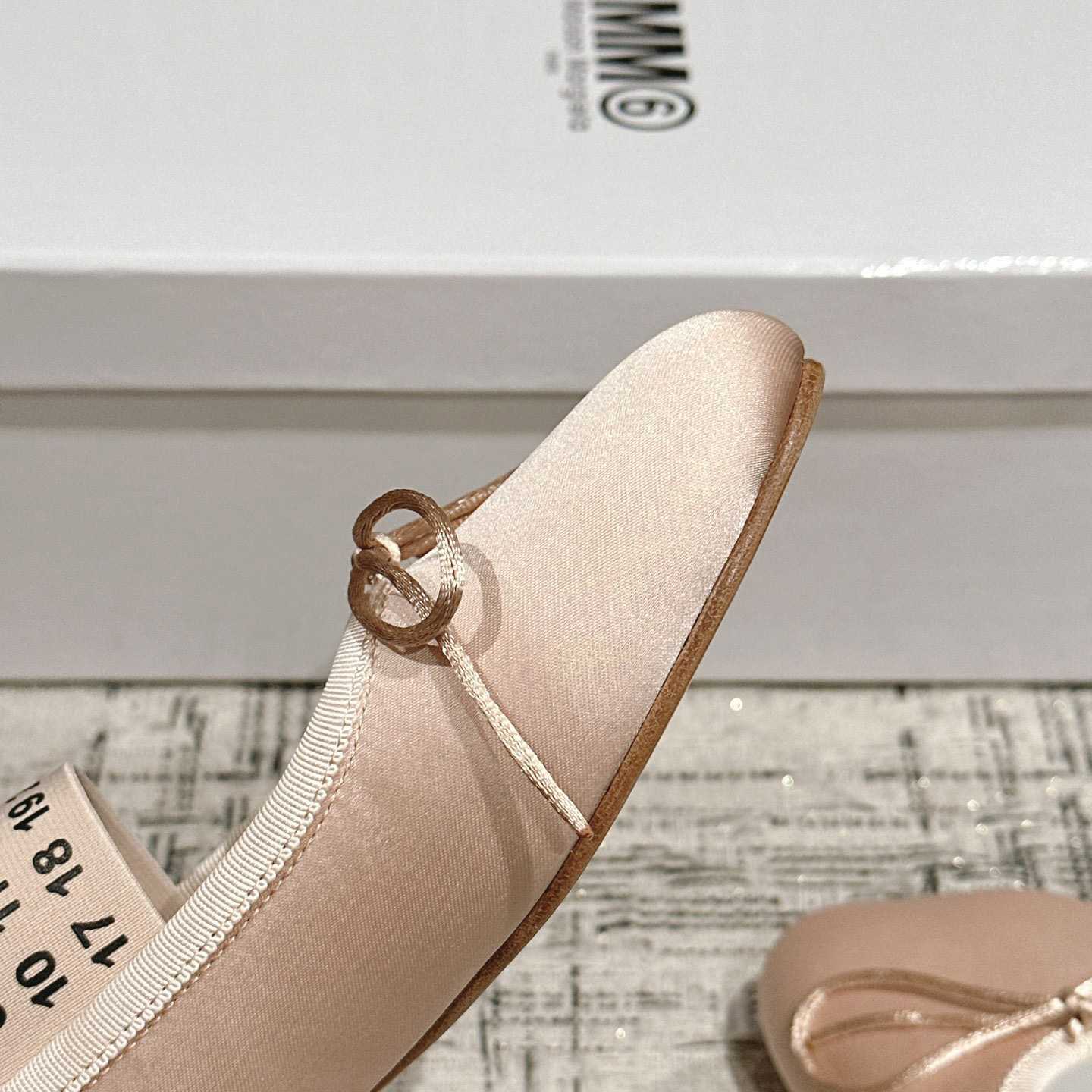 Maison Margiela MM6 Logo-strap Ballerina Shoes - DesignerGu