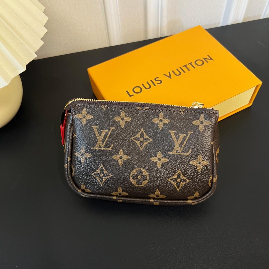 Louis Vuitton Mini Pochette Accessoires    M82841 - DesignerGu