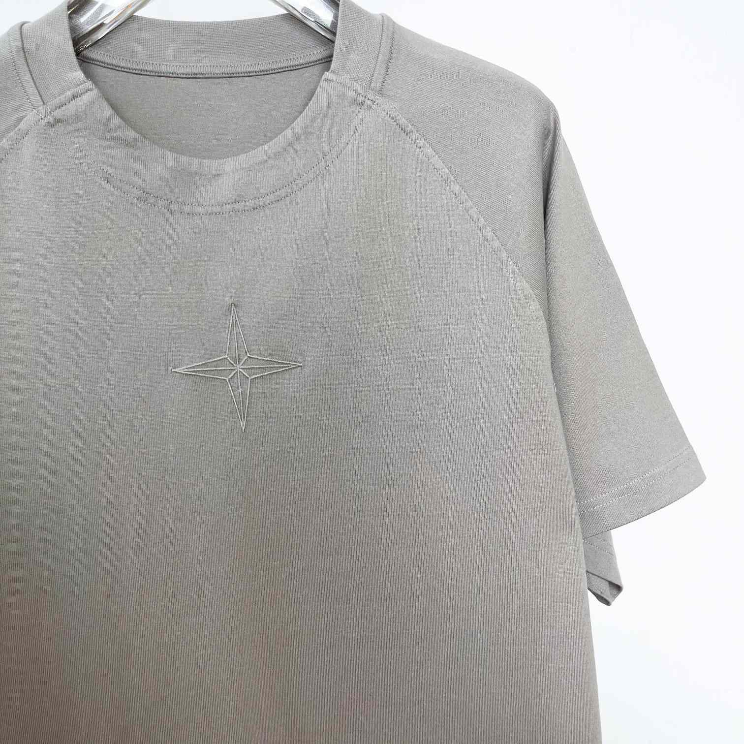 Stone Island Logo T-shirt - DesignerGu