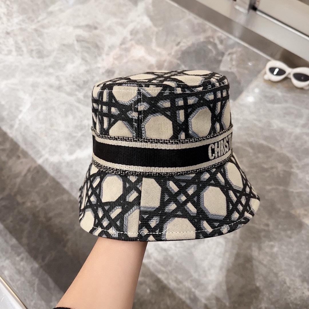 Dior D-Bobby Macrocannage Small Brim Bucket Hat - DesignerGu