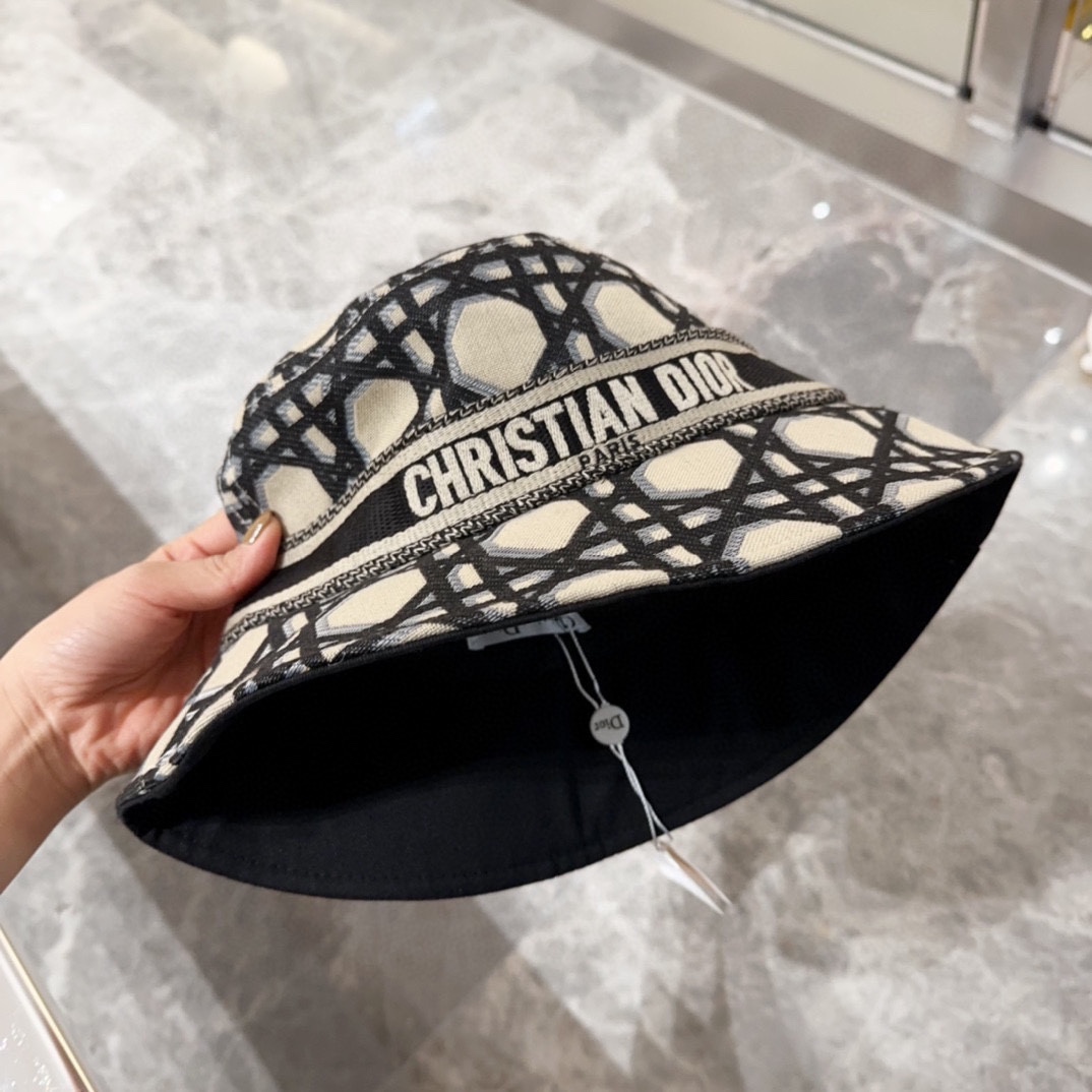 Dior D-Bobby Macrocannage Small Brim Bucket Hat - DesignerGu