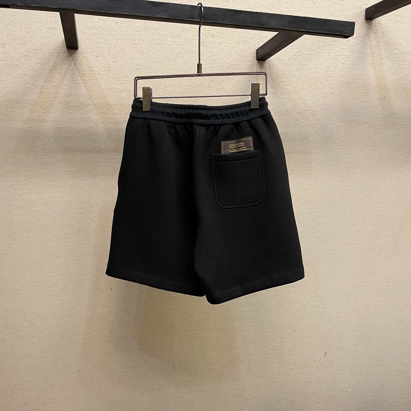 Louis Vuitton Double-Face Travel Shorts - DesignerGu