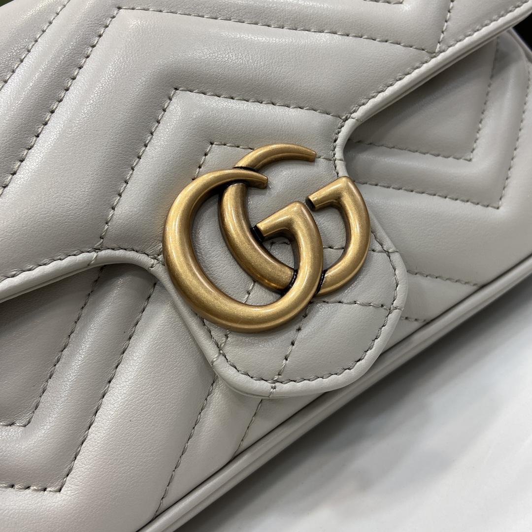 Gucci GG Marmont Mini Bag (21x 12x 5cm) - DesignerGu