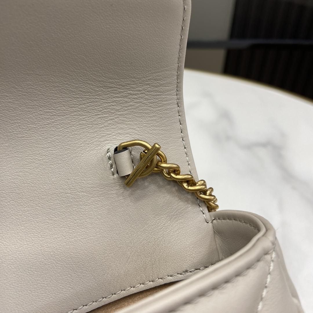 Gucci GG Marmont Super Mini Bag - DesignerGu