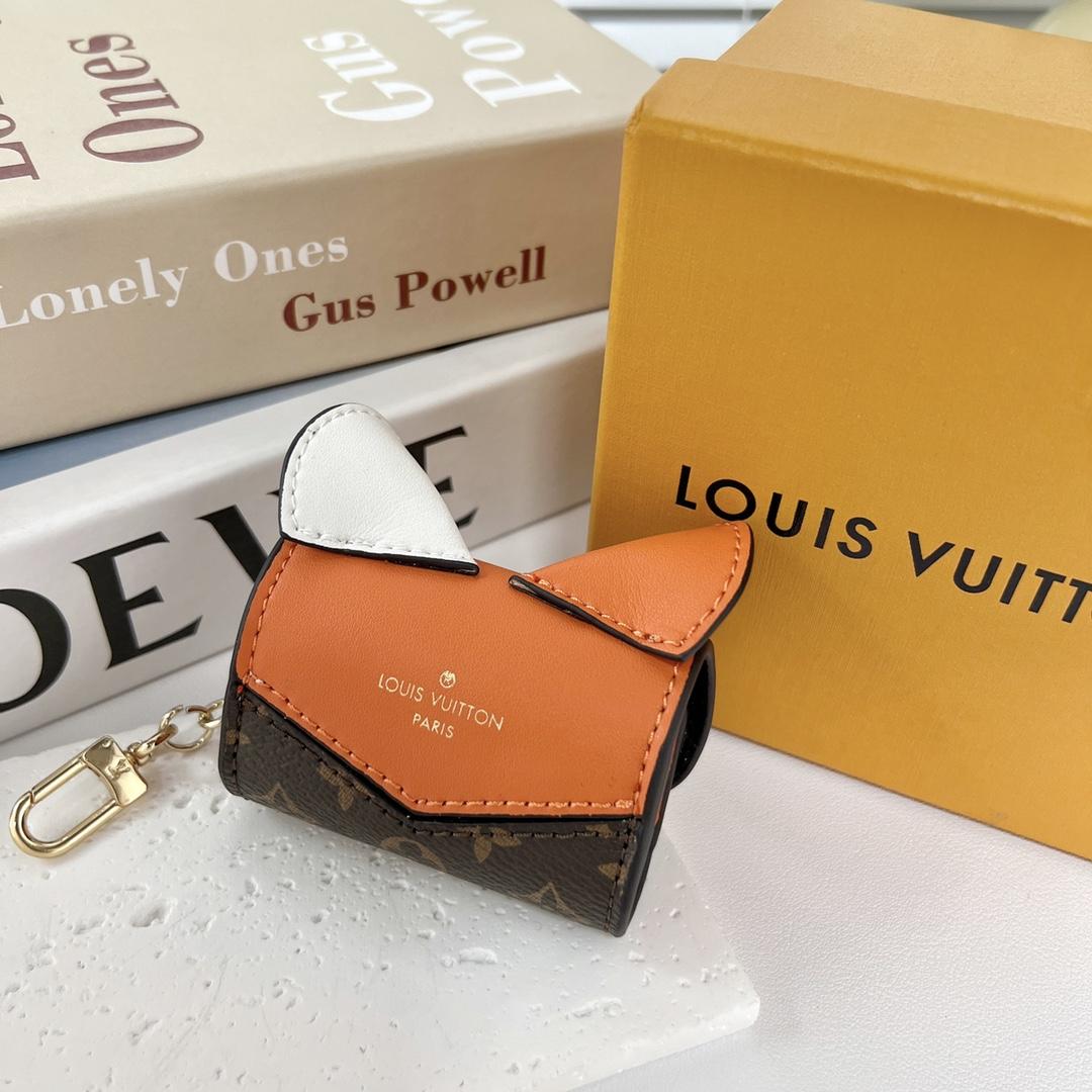 Louis Vuitton Cat Earpods Case   GI0862 - DesignerGu