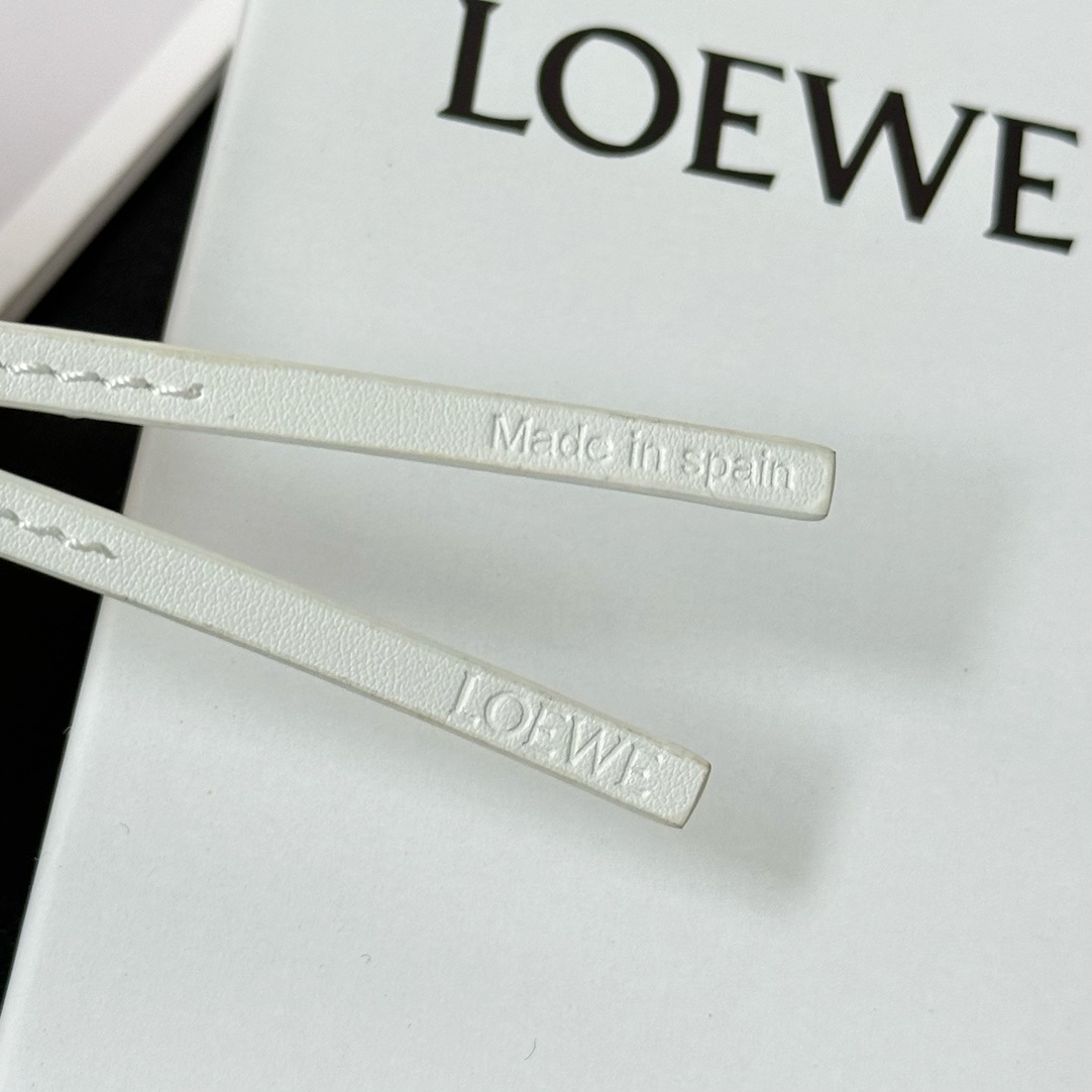 Loewe Sheep charm In Felt And Calfskin - DesignerGu