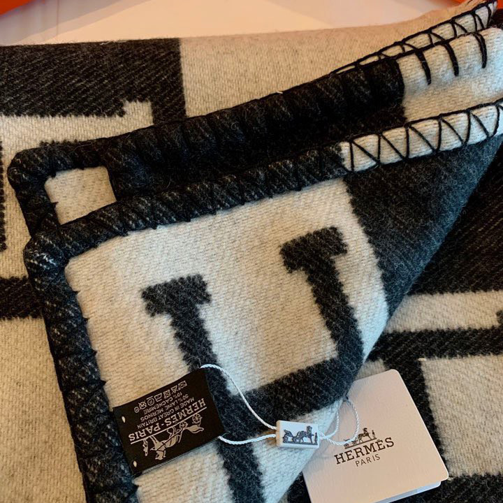 Hermes Blanket   163*137cm - DesignerGu