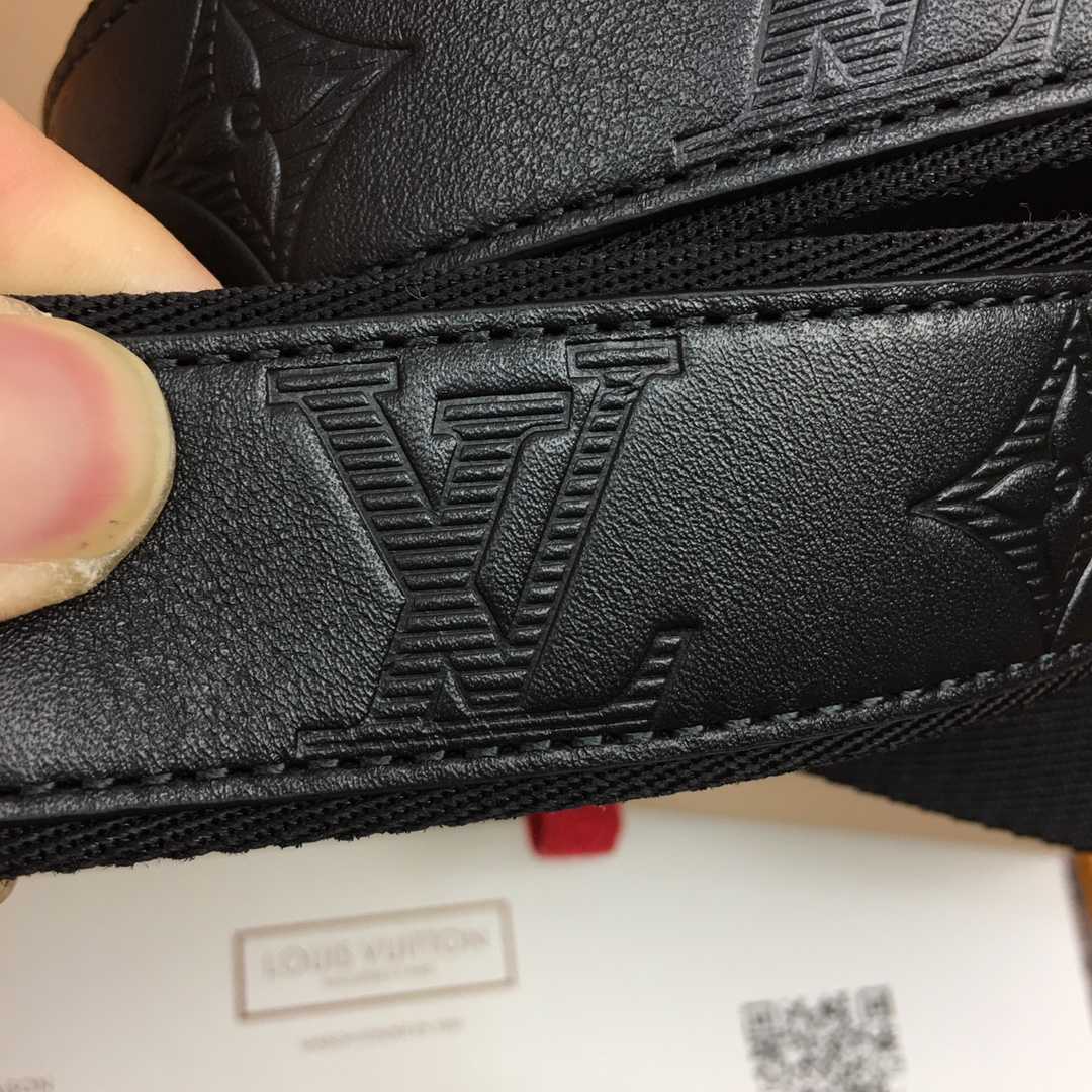 Louis Vuitton Monogram Belt  35mm - DesignerGu